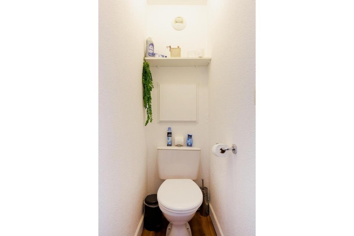 Appartement Piscine Vue Parking 4 Personnes *